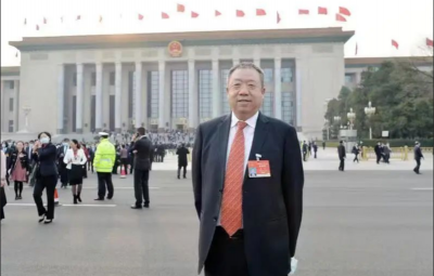全國(guó)人大代表、寶泰隆董事長(zhǎng)焦云帶來(lái)5份建言，建議對(duì)東北企業(yè)開啟上市“綠色通道”